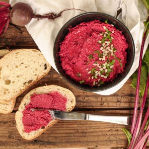 Beetroot and Cashew Dip